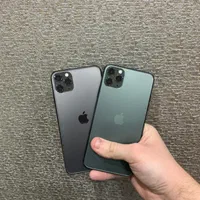 iPhone 11pro max 256 za
