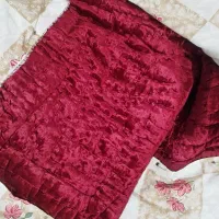 لاحاف و پتو دست دوز در حد نو