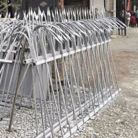 توری فنس نرده شاخ گوزنی پله گرد  باکسی درب باغ|عمده‌فروشی|کرج, بازار آهن|دیوار