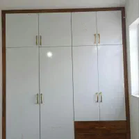 کمد دیواری با چک ۶ماه