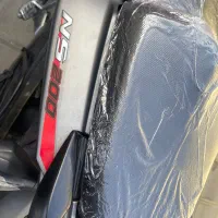 Ns200 قرمز رژ لبی|موتورسیکلت|قم, زند آباد|دیوار