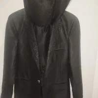 کُت شلوار فقط یک بار تن خورده سایز ۴۴