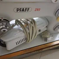 چرخ خیاطی قدیمی پفاف