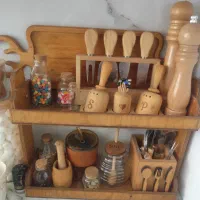 سرویس آشپزخانه چوبی در حد خیلی نو