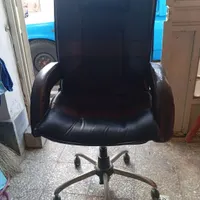 صندلی در حد نو