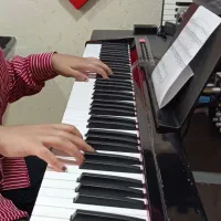 موسیقی گیتار پیانو هنگ درام آواز آهنگسازی