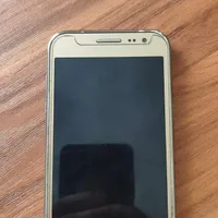 سامسونگ Galaxy J2 با حافظهٔ ۸ گیگابایت