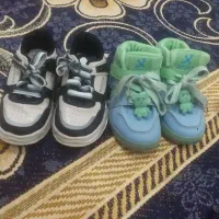 کفش دخترانه سایز۲۹و۳۰سالم بدون هیچ مشکلی