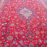 ۲عدد فرش ۱۲متری و یک عدد ۶متری کاشان