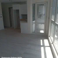 ۸۰متر ۲خ نور مستقیم پارکینگ و آسانسور