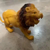 شیر اسباب بازی