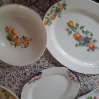 تعدادی ظرف ملامین مرغ خوری ودوعددمیوه خوری|ظروف سرو و پذیرایی|شاهینشهر, نظامی|دیوار