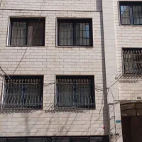 کلنگی ۲۰۰ متر بر ۱۰ در ۳ طبقه بنا