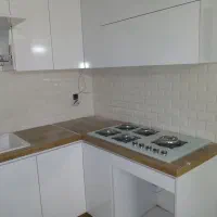 کاشیکاری بین کابینت چسبی و...