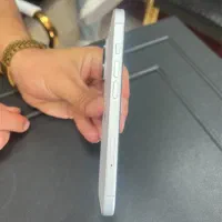 گوشی ۱۶ نرمال|موبایل|پرند, فاز ۲|دیوار