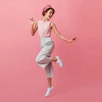 کلاس شاد و پرانرژی لاغری با رقص با شهریه قبل