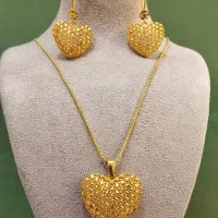 نیم ست قلب تراش طلای ۱۸ عیار با اجرت کم|جواهرات|شیراز, ملاصدرا|دیوار