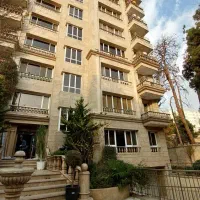 اپارتمان-220-متری-4-خواب