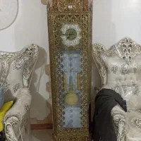 میز تلویزیون .ویترین.ساعت برنجی درحد نو|بوفه، ویترین، کنسول|نسیم‌شهر, |دیوار