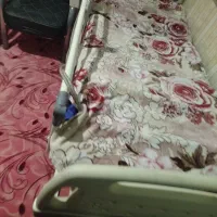 تخت با توشک مواج کاملا نو