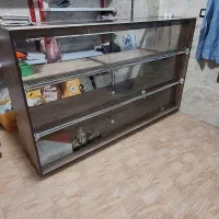 میز وپرو رگال وقفسه فروشی