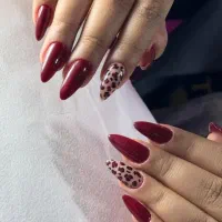 کاشت ناخن با تخیف ۴۰ درصدی