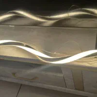 یک عدد لوستر کلاسیک نو