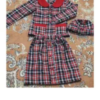 لباس مجلسی دخترانه هرکدام ۳۵۰تومان سالم وتمیز