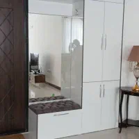 کمدلباس وجاکفشی