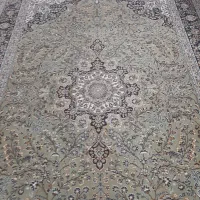 قالی ۶متری سبزرنگ قیمت هرکدام ۶تومان