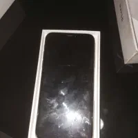 ایفون xs تمیز و در حد قیمت مناسب