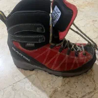 کفش کوهنوردی قارتال سایز ۳۹