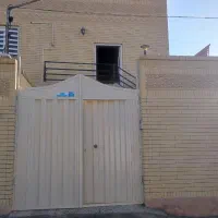 دوخوابه طبقه بالا