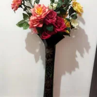 گل و گلدان