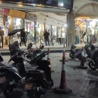 فروشگاه در بورس پوشاک