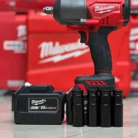 بکس شارژی میلواکی ۱۳۰۰ نیوتون۱/۲ سه کاره دریل دبل