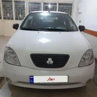 تیپا هاچ بک ، کارمندی