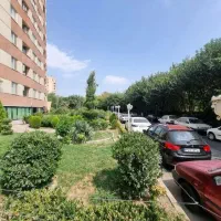 ۱۲۵ متر دو خواب در برج غرب دریاچه/ محیط مشجر