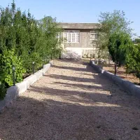 اپارتمان و باغشهر