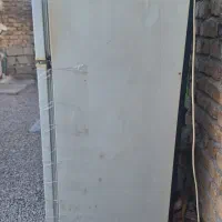 یخچال و فزیزر کارکرده (نیازمند تعمیر)