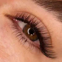 کاشت مژه|خدمات آرایشگری و زیبایی|اهواز, پردیس دو|دیوار