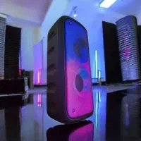 اسپیکر بلوتوثی بزرگ قابل حمل