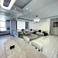پنت-هاوس-حیات-مشجر-سالن-دل-باز-و-عریض