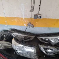 چراغ جلو دسته دو در حد نو تعداد محدود|قطعات یدکی و لوازم جانبی|کرمان, |دیوار