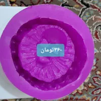 تعدادی قالب سیلیکونی