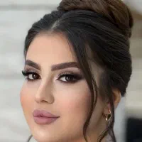 میکاپ و شینیون عروس و محفلی با تخفیف ویژه|خدمات آرایشگری و زیبایی|اصفهان, وحید|دیوار