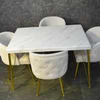 میز غذاخوری