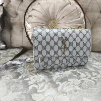 کیف|کیف، کفش، کمربند|فلاورجان, |دیوار