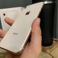 اپل 8 حافظه64 گیگ
