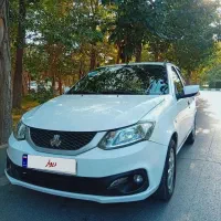 ساینا s بی رنگ